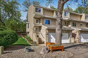 14213 Hibiscus Ct, Apple Valley, MN 55124 - Photo 2