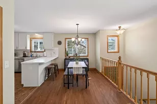 14213 Hibiscus Ct, Apple Valley, MN 55124 - Photo 12