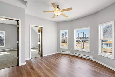 140 Davis Street S, Cambridge, MN 55008 - Photo 18