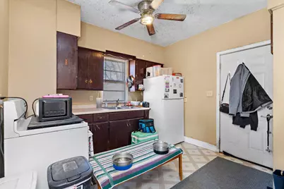 140 Davis Street S, Cambridge, MN 55008 - Photo 32