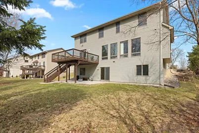 10803 Hawthorn Trail, Woodbury, MN 55129 - Photo 36