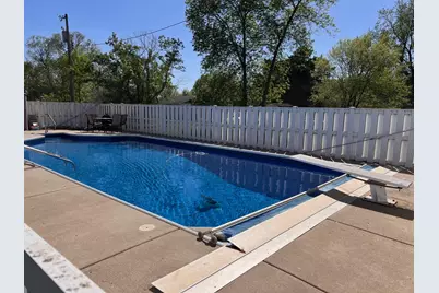 404 S Clayborn Avenue, Parkers Prairie, MN 56361 - Photo 8