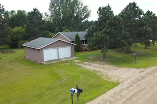 246 Park Cir, Ottertail, MN 56571 - Photo 4