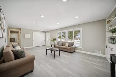 460 Selby Avenue, Owatonna, MN 55060 - Photo 2