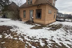 404 5th St NW, Aitkin, MN 56431 - Photo 1