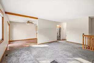 5821 268th St, Wyoming, MN 55092 - Photo 8