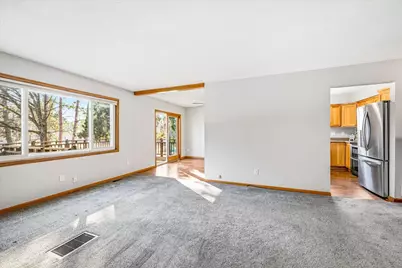 5821 268th Street, Wyoming, MN 55092 - Photo 6