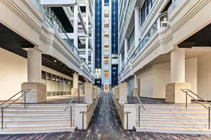 198 6th St E, Saint Paul, MN 55101 - Photo 26