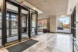 198 6th St E, Saint Paul, MN 55101 - Photo 30