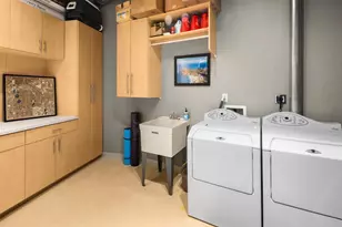 100 2nd Street NE, Minneapolis, MN 55413 - Photo 32