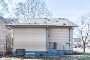 100 E 38th St, Minneapolis, MN 55408 - Photo 24