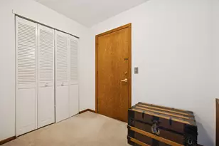 5911 Oxford St, Saint Louis Park, MN 55416 - Photo 6