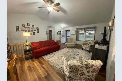 915 4th Avenue NE, Long Prairie, MN 56347 - Photo 10