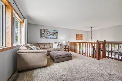 8092 Jody Avenue S, Cottage Grove, MN 55016 - Photo 12