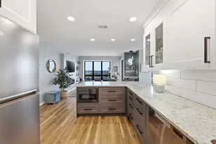 168 6th St E, Saint Paul, MN 55101 - Photo 4