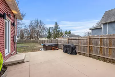 516 12th Street, Howard Lake, MN 55349 - Photo 16