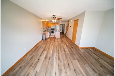 562 Pointe Ct SW, Rochester, MN 55902 - Photo 18