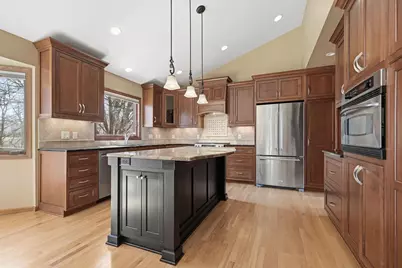 1100 Cherry Court, Burnsville, MN 55306 - Photo 14