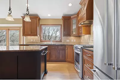 1100 Cherry Court, Burnsville, MN 55306 - Photo 10