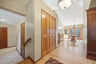 1100 Cherry Ct, Burnsville, MN 55306 - Photo 8