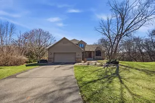 1100 Cherry Ct, Burnsville, MN 55306 - Photo 2