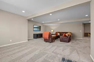 10834 Knollwood Ct, Woodbury, MN 55129 - Photo 50