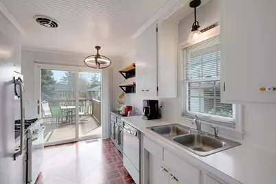 9131 12th Avenue S, Bloomington, MN 55425 - Photo 16