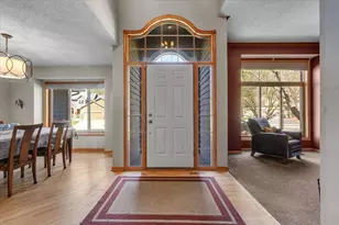 6709 Promontory Dr, Eden Prairie, MN 55346 - Photo 2