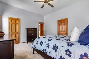 6709 Promontory Dr, Eden Prairie, MN 55346 - Photo 26