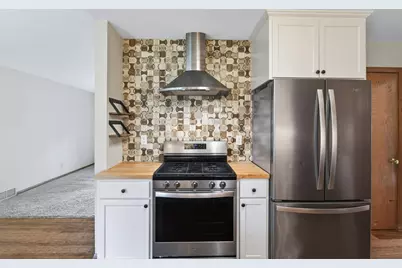 17625 13th Avenue N, Plymouth, MN 55447 - Photo 6