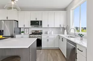 10115 Blackmoor Rd, Woodbury, MN 55129 - Photo 20