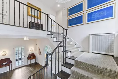 2308 W Lake Of The Isles Parkway, Minneapolis, MN 55405 - Photo 24