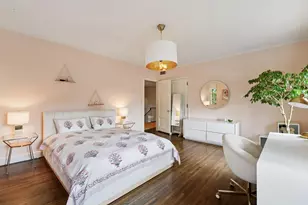 2308 W Lake of the Isles Pkwy, Minneapolis, MN 55405 - Photo 36