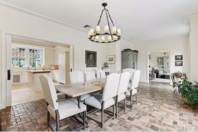 2308 W Lake Of The Isles Parkway, Minneapolis, MN 55405 - Photo 14