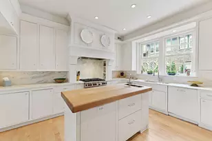 2308 W Lake of the Isles Pkwy, Minneapolis, MN 55405 - Photo 18