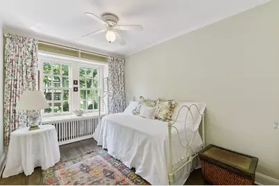 2308 W Lake Of The Isles Parkway, Minneapolis, MN 55405 - Photo 22