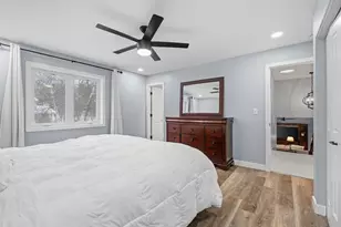 2129 Arkwright St, Maplewood, MN 55117 - Photo 12