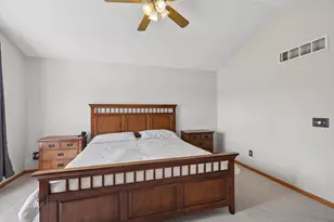 15960 Fennel Ct, Apple Valley, MN 55124 - Photo 12