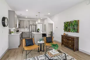 2414 Como Ave SE, Minneapolis, MN 55414 - Photo 10