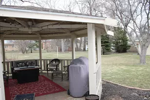 404 W 9th St, Morris, MN 56267 - Photo 14