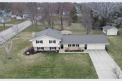 404 W 9th Street, Morris, MN 56267 - Photo 1