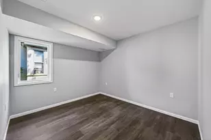 721 Wilson Ave, Saint Paul, MN 55106 - Photo 48