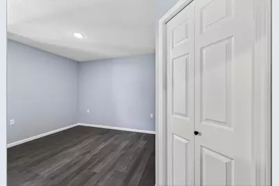 721 Wilson Avenue, Saint Paul, MN 55106 - Photo 32