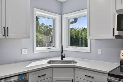 721 Wilson Avenue, Saint Paul, MN 55106 - Photo 24