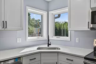 721 Wilson Ave, Saint Paul, MN 55106 - Photo 24