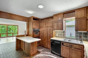 4206 Cedar Lk Rd S, Saint Louis Park, MN 55416 - Photo 10