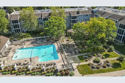 3020 Saint Albans Mill Road #105, Hopkins, MN 55305 - Photo 4