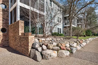 3020 Saint Albans Mill Road #105, Hopkins, MN 55305 - Photo 36