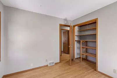 4225 Poplar Bridge Road, Bloomington, MN 55437 - Photo 26