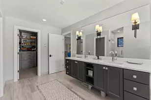 6113 Jeffrey Ln, Edina, MN 55436 - Photo 42